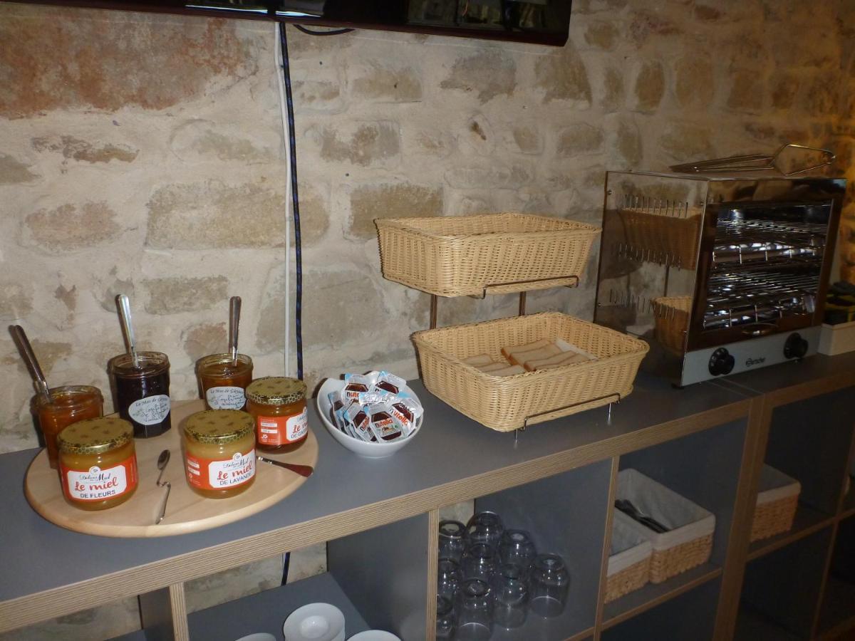 Logis Hotel La Bastide Saint Bach Suze-la-Rousse Exterior foto