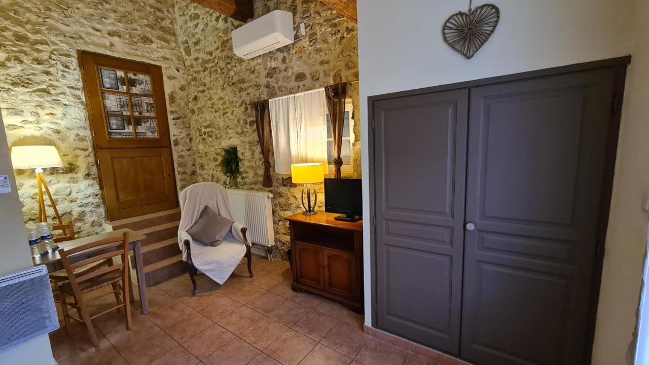 Logis Hotel La Bastide Saint Bach Suze-la-Rousse Exterior foto